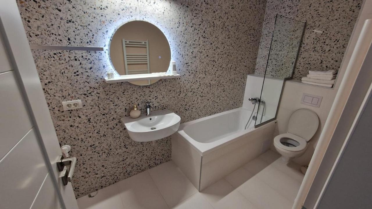 West Homes 34 Oradea Eksteriør bilde